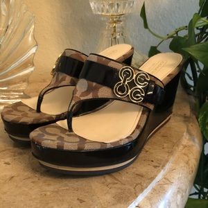Coach Gypsy Wedge in Brown